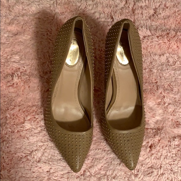 Light Tan, Gold Studded High Heels size 37 - Picture 4 of 5